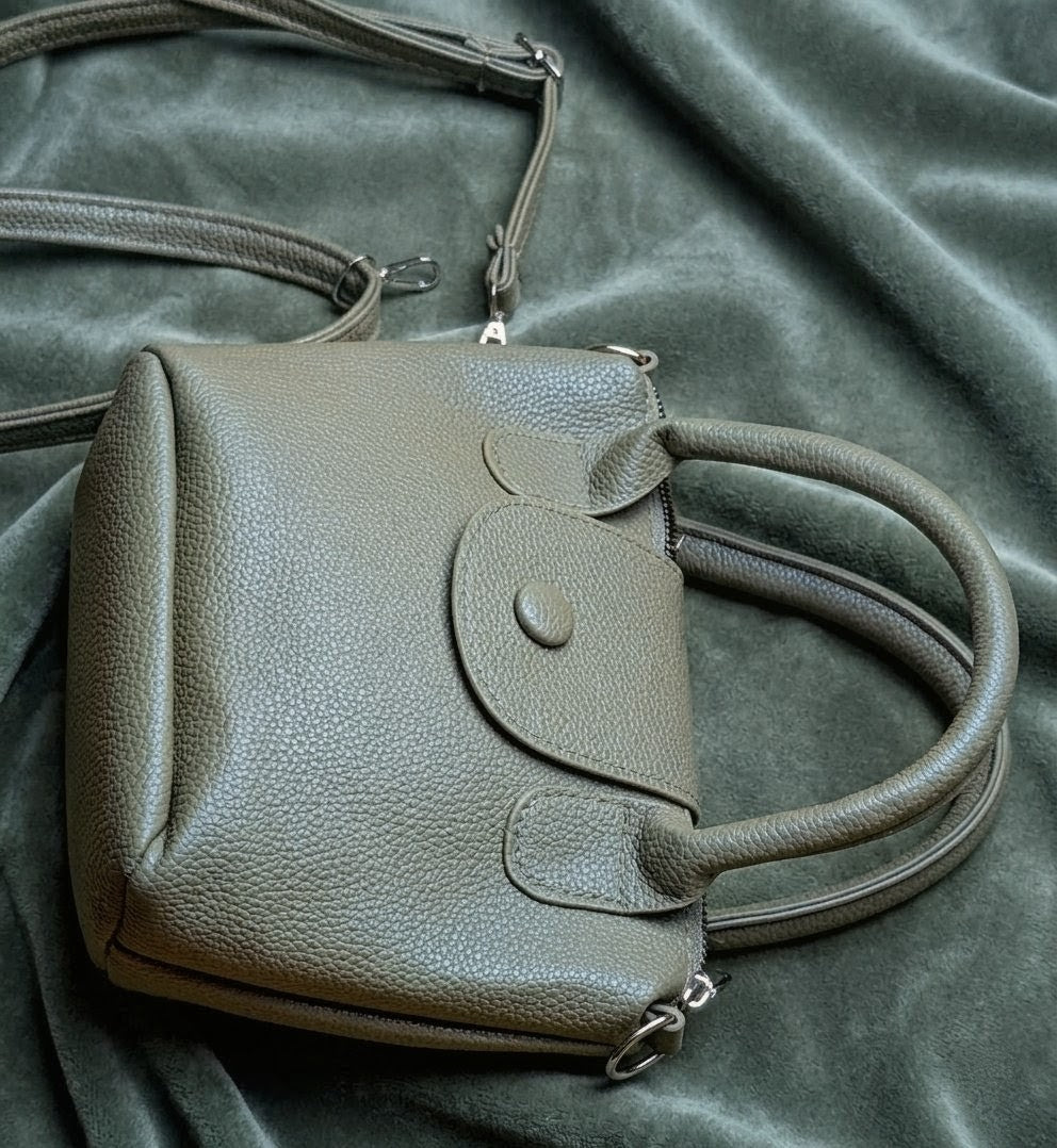 The Willow Pebble Tote